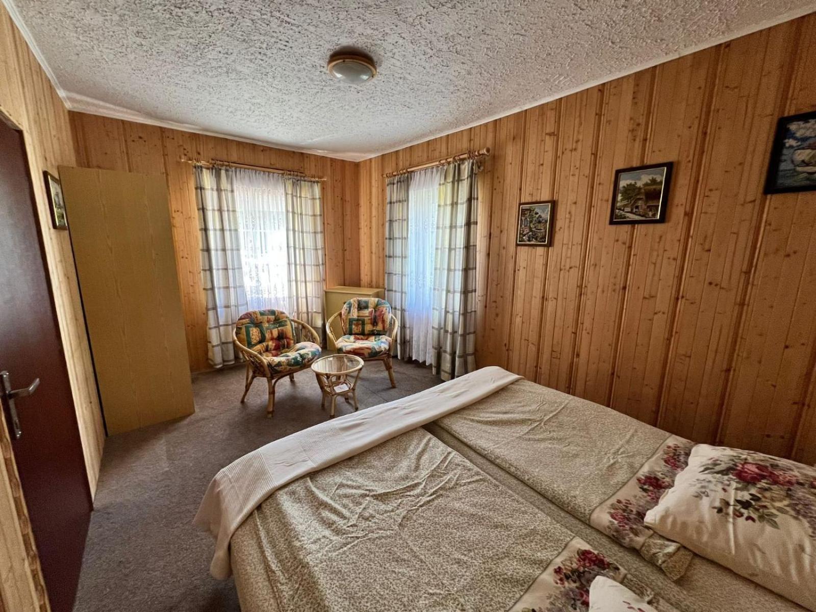 Apartmany Merkel Broumov Εξωτερικό φωτογραφία